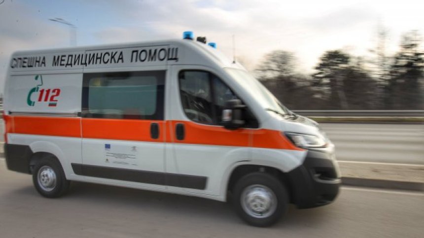 7 души пострадаха при челна катастрофа на пътя Варна &ndash; Бургас