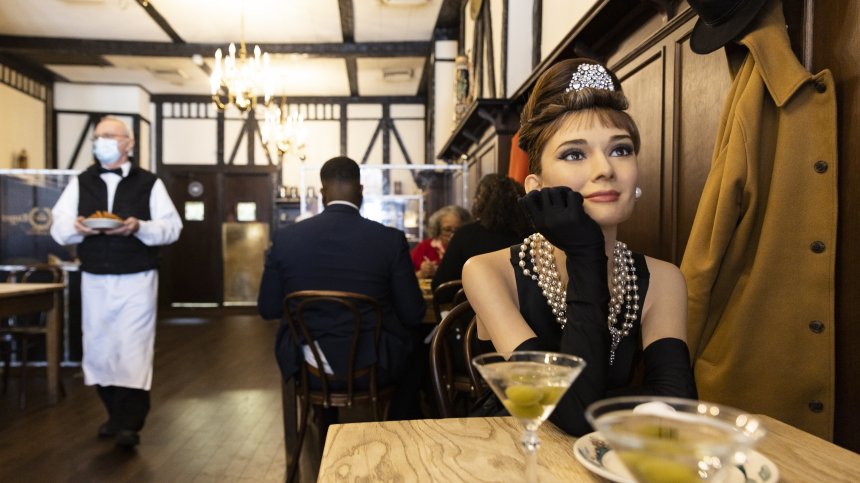 Животът на Одри Хепбърн се появява на малък екран в нов сериал