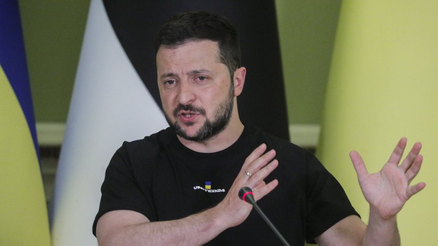 Зеленски: Русия укрива телата на загинали след скъсването на яз. "Каховка"