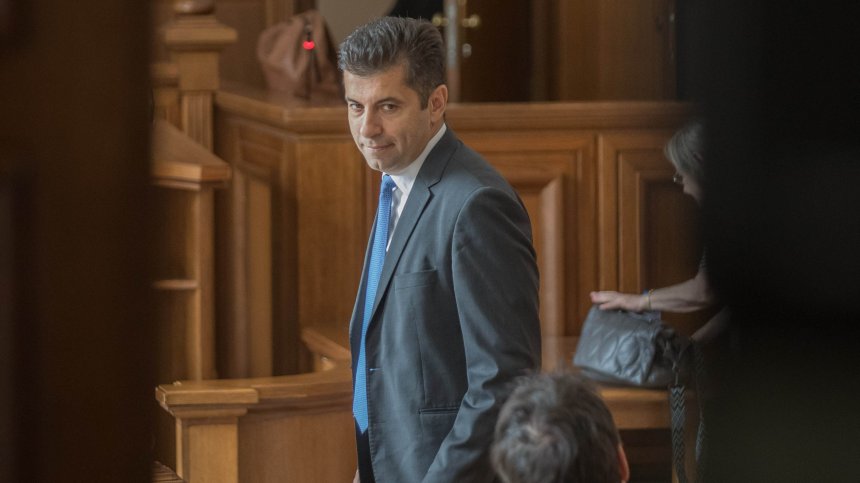 Кирил Петков подаде оставка като депутат и съпредседател на "Продължаваме промяната"