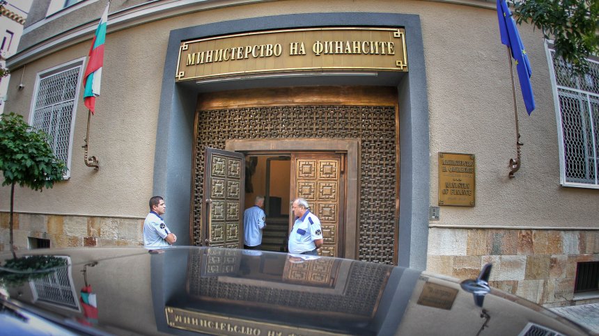 След отпадналата забрана за внос - МФ отпуска 63 млн. лв. за зърнопроизводителите