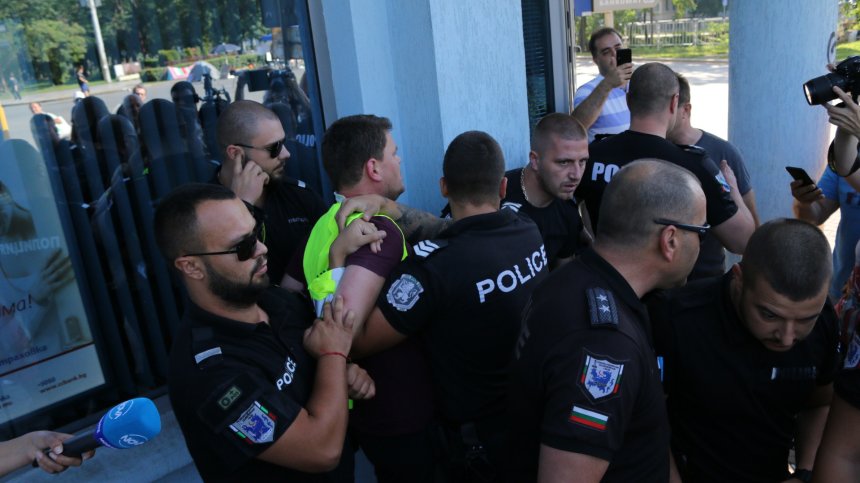 Екшън на Орлов мост: Задържаха Петър Кърджилов, нападнал възрастна жена