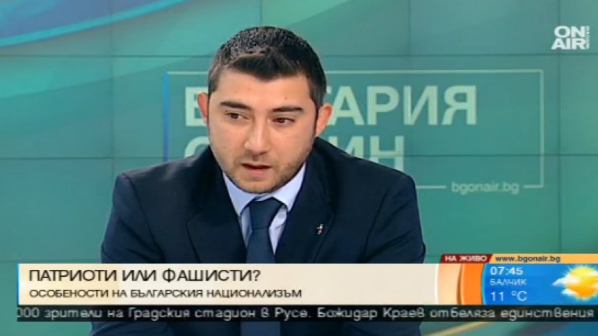 Карлос Контрера: Снимките с нацистки поздрави - повод за политическо "дърдорене"