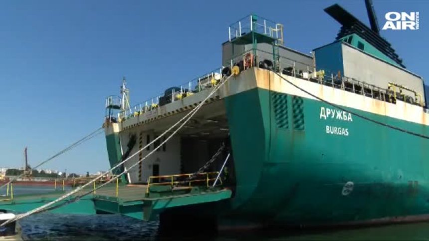 Изборите в Бургас: Моряци гласуват в открито море, 8 секции за карантинирани