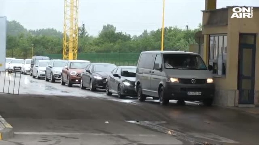 Отпадането на ограниченията за пътуване между България и Румъния в помощ на туризма