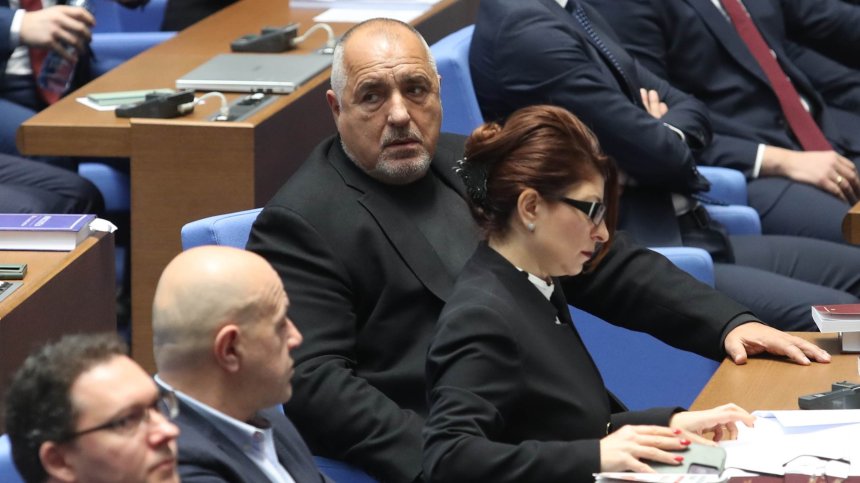 Българските политици осъдиха остро покушението срещу Тръмп