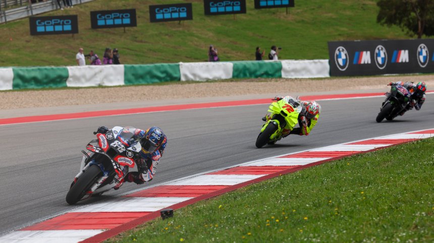 Собственикът на Формула 1 купува MotoGP за $3,8 млрд.