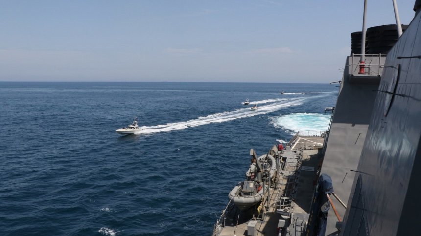 Иран заплаши: Ще затворим Средиземно море заради войната в Газа
