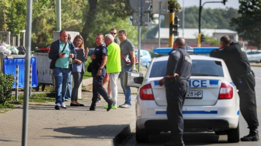 Полицаят, застрелял 18-годишния Светльо, го предупредил поне четири пъти