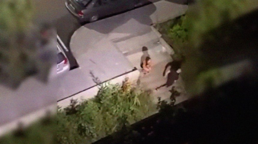 Полицията в Бургас се сезира след клип с унизително отношение към момиче