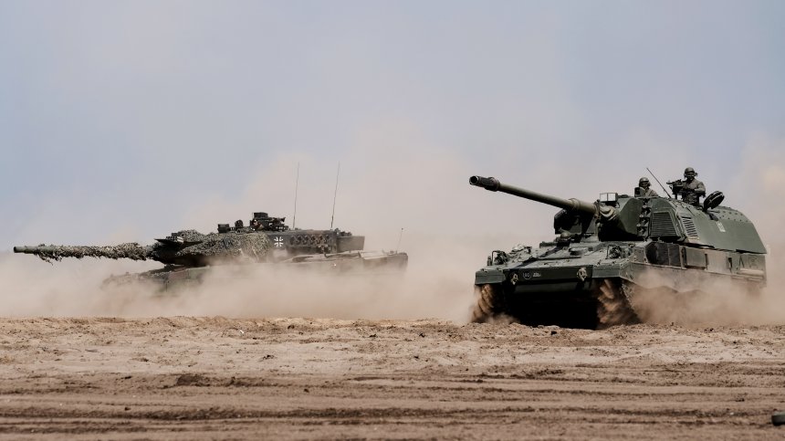 НАТО разработва план при война с Русия, разполага 10 000 американски войници в Европа