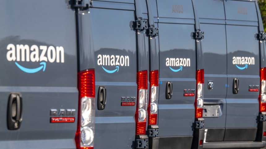 Amazon и Apple очакват главозамайващи тримесечни приходи от 100 млрд. долара