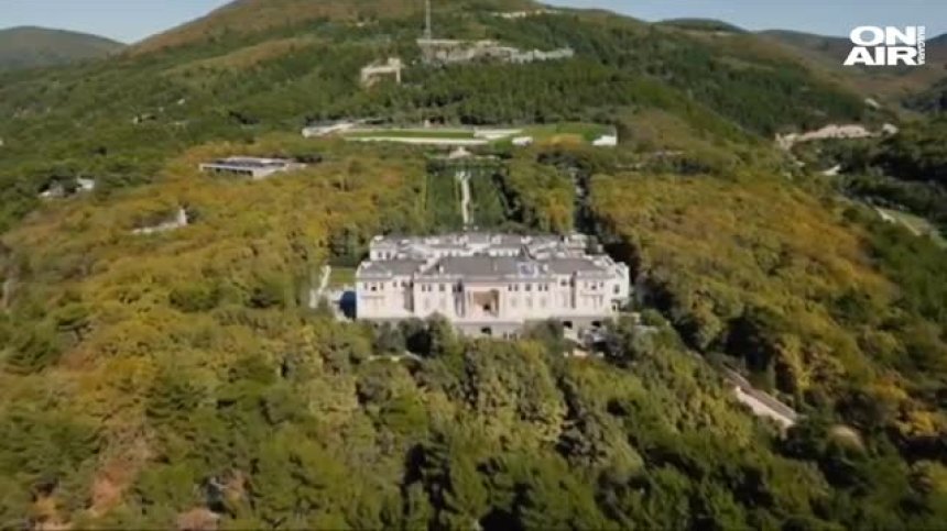 Кремъл разкри кой е собственик на "двореца на Путин" (+ВИДЕО)