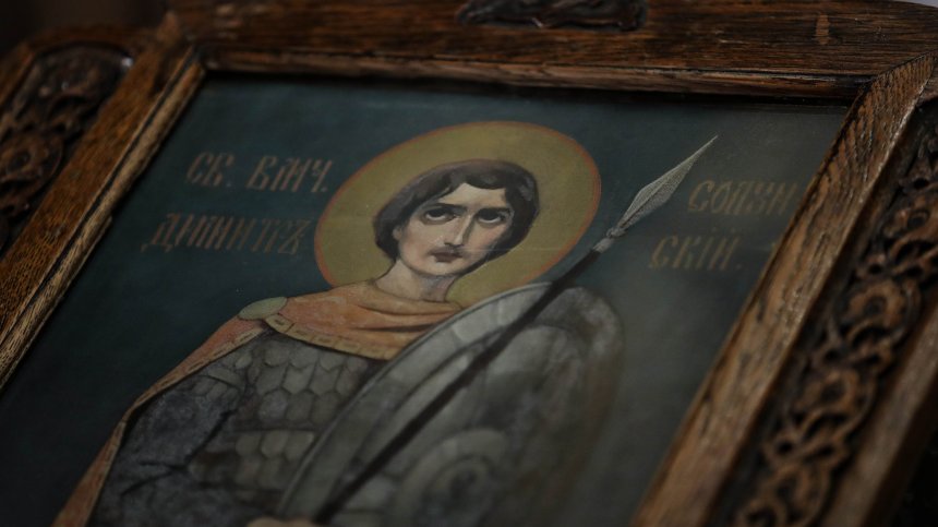 Димитровден е! Повод да почерпят имат и строителите