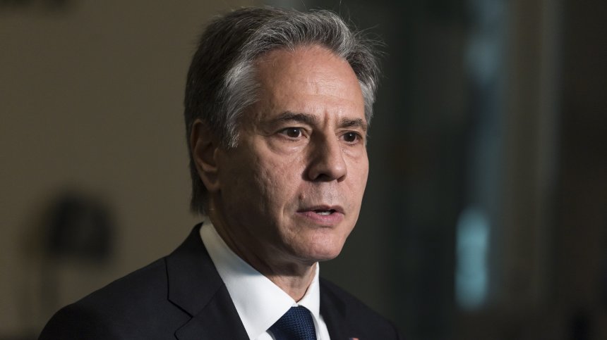 Блинкен пристигна в Африка с цел противодействие на руското влияние на континента