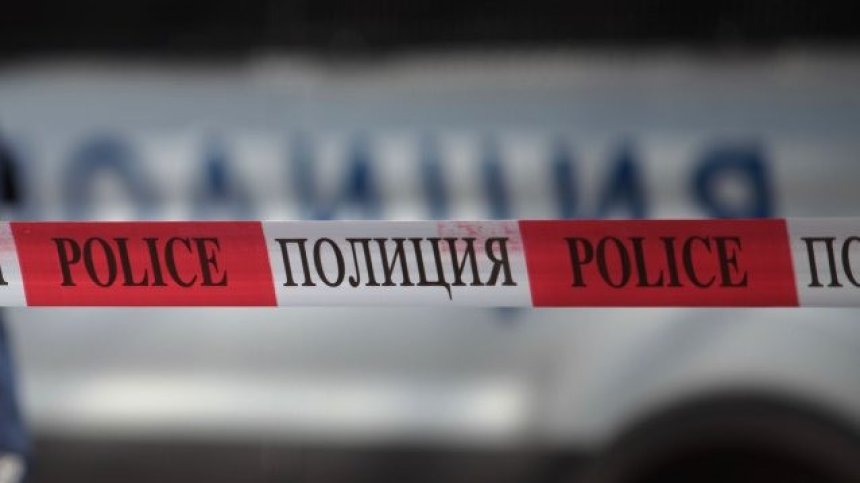 Разследват опит за убийство на полицай и баща му в пернишкото село Люлин
