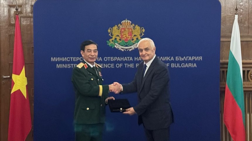 Как България и Виетнам могат да си сътрудничат в отбраната