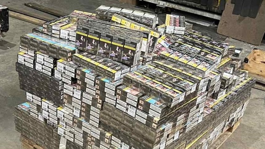 Румънец опита да прекара 3450 кутии контрабандни цигари през "Лесово"