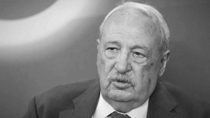 Почина Иван Гарелов след дълга битка за живота му в "Пирогов"