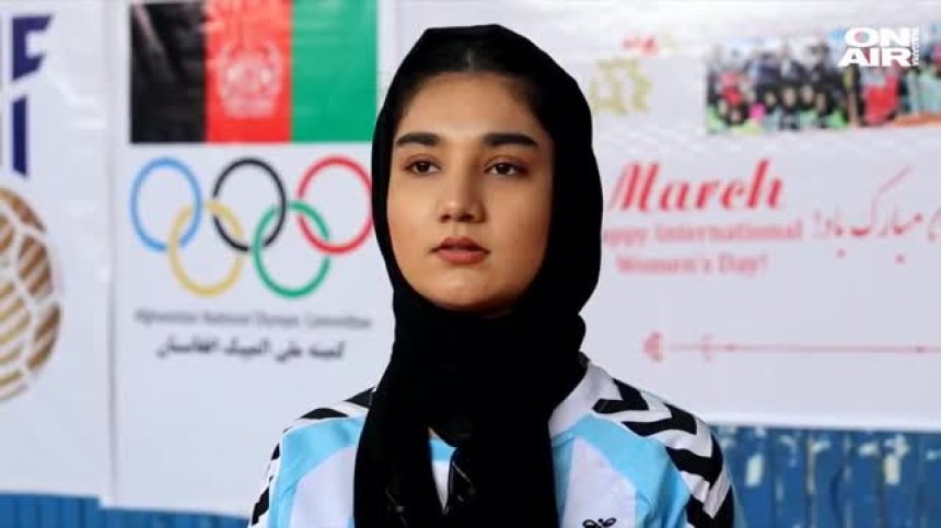 Ексклузивно пред Bulgaria ON AIR за живота в клетка и непостижимите мечти в Афганистан