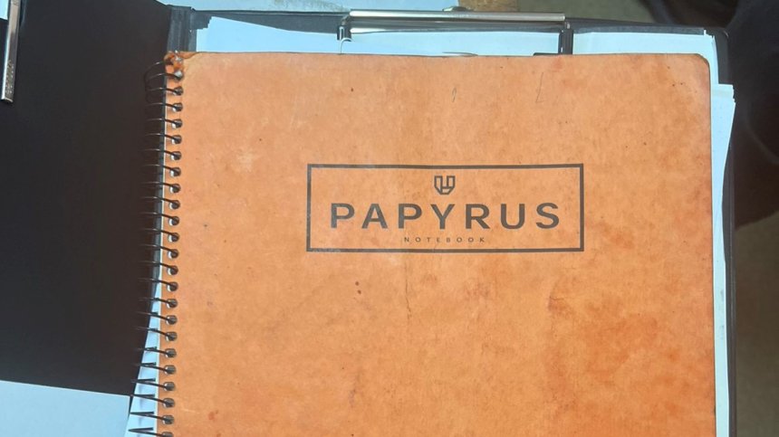 Задържаха 7 души заради покупка на вот в Плевенско, в кола е открита тетрадка с лични данни