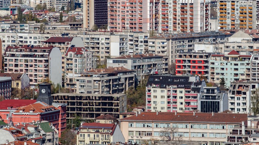 Мания за имоти в България: Разпродават се още на етап проект