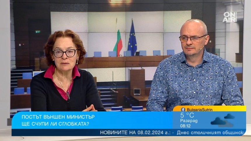 Политолози: Външната политика не е само Брюксел, Денков не е подходящ