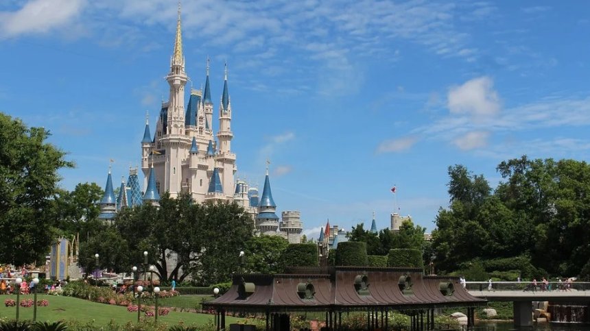 Новата анимация на Disney пропуска кината, гледаме я в стрийминг услуга
