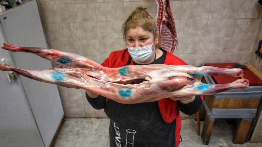 БАБХ: Яжте български яйца и агнешко със син печат - те са безопасни