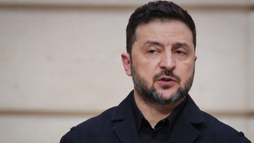 Зеленски: Русия значително засилва атаките си, но търпи тежки загуби