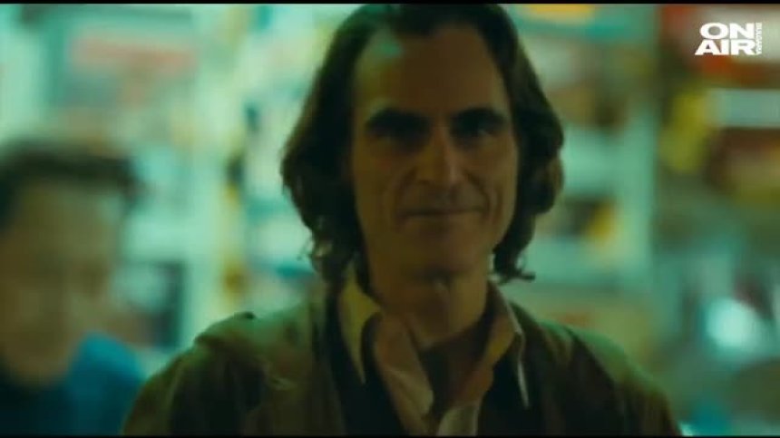 Премиерата на "Жокер" вдигна на крака публиката на кинофестивала във Венеция 