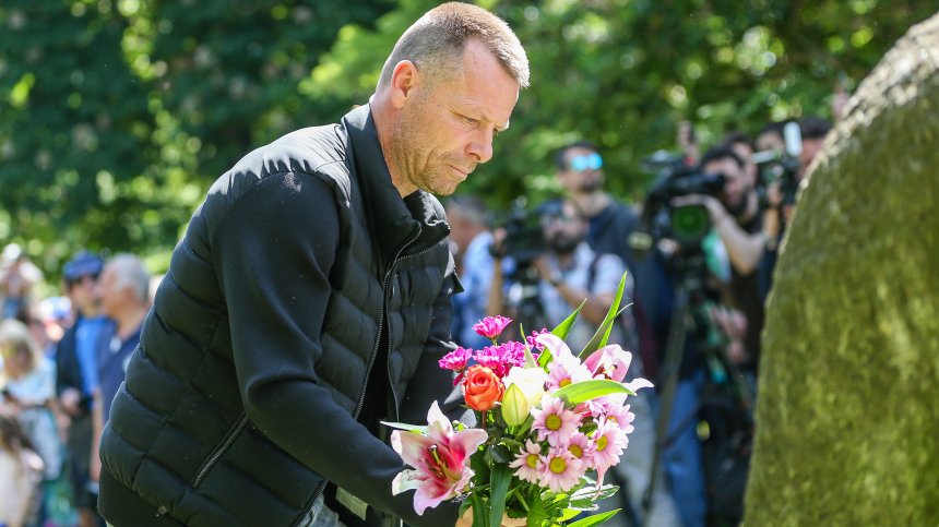 "Левски" чества 109 години от създаването си, Сираков не уважи събитието