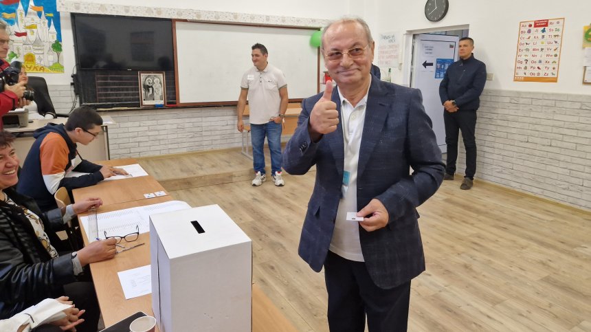 Ахмед Доган: Гласувах за бъдещето на България, но няма да е розово