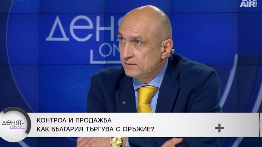 Експерт: Реекспорт на българска военна техника не може да стане без знанието на Нинова