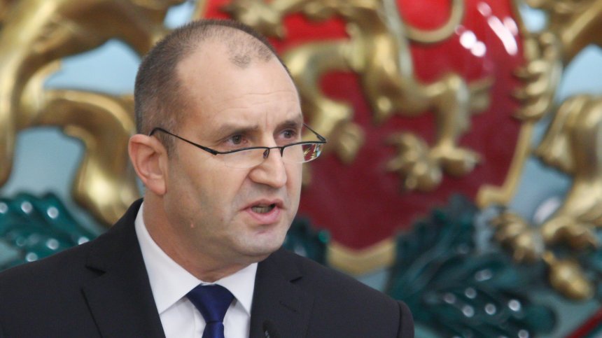 Радев: Докато има служебно правителство, българите няма да стоят на тъмно
