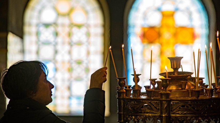 Църквата почита мъченик Полиевкт и преподобни Евстратий