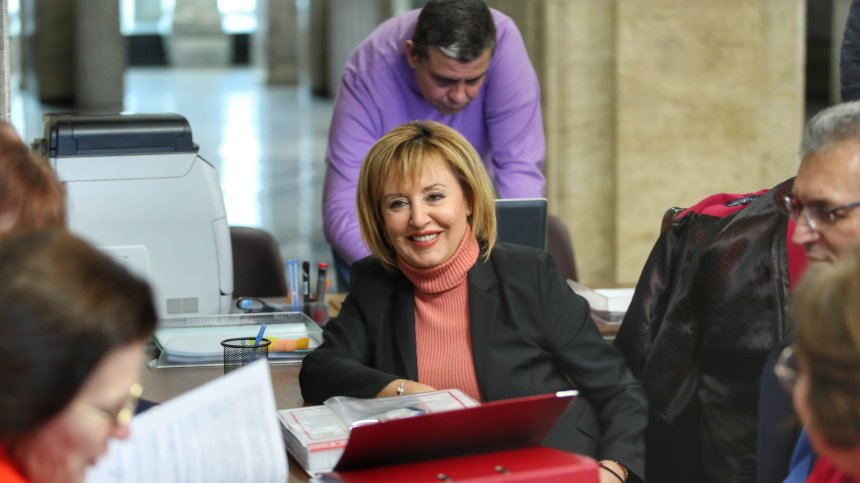 Манолова: Очертава се дясна коалиция без скрупули