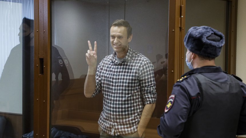 Признаха Навални за виновен по обвинението за клевета