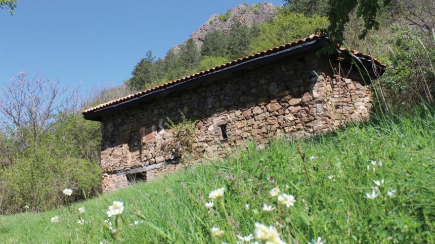 Угасващи съкровища: Другото лице на Калотина