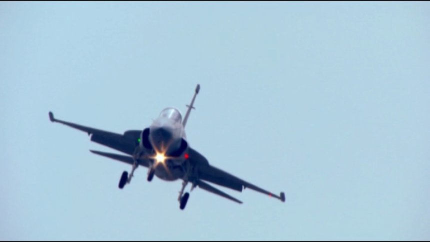 JF-17 &ndash; един съвместен проект на Пакистан и Китай
