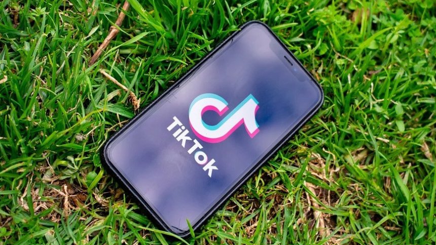 Тръмп засилва още повече натиска върху приложението TikTok