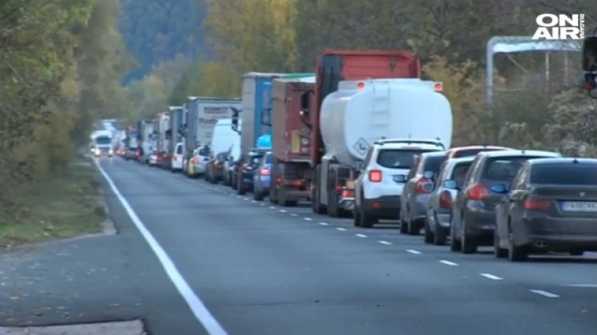 5 катастрофи само за ден в Кресненското дефиле