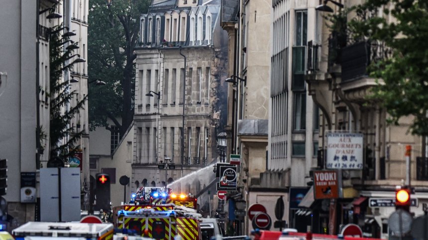 Расте броят на ранените от експлозията в Париж, 4-ма са в критично състояние