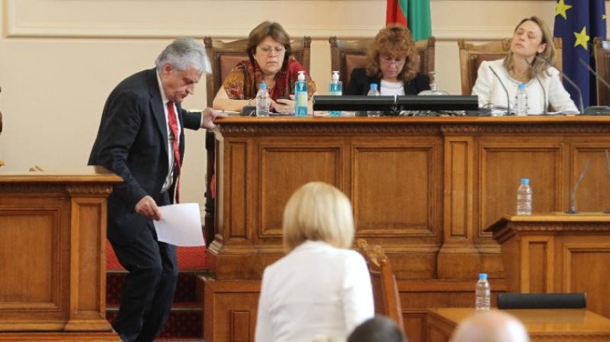 Прокуратурата пита МВР защо не им дава сигнала за заплаха към Митева