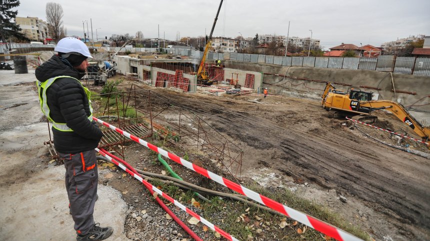 Започва строежът на новия лъч на метрото, ще минава през кв. "Слатина"