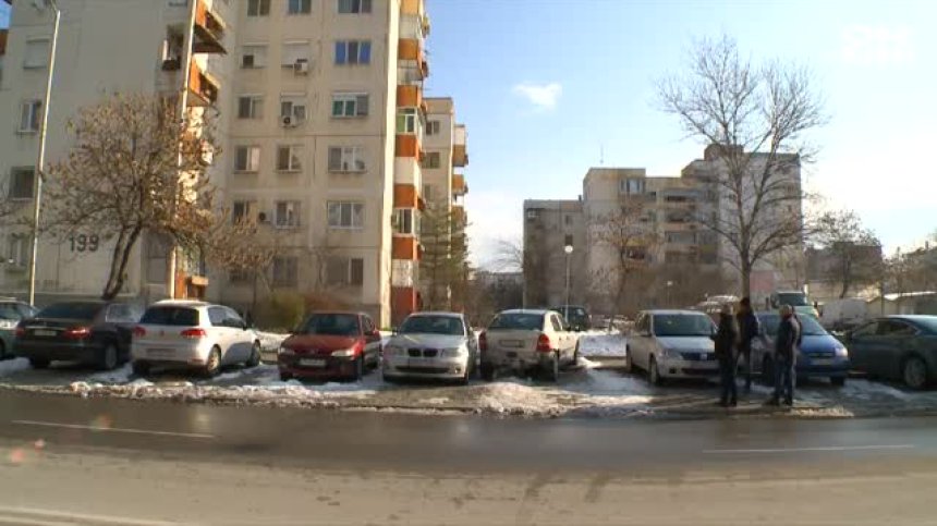 18-годишен шофьор помете 3 коли в Пловдив и избяга