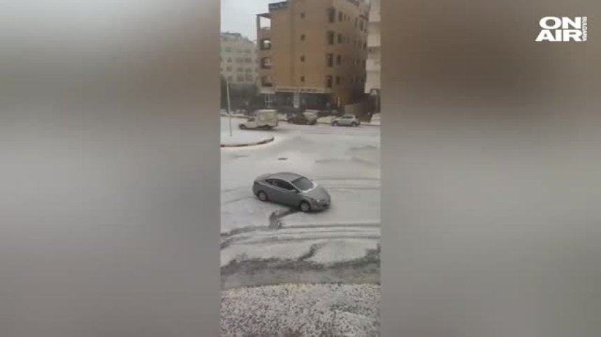 Трима души станаха жертва на застудяването в Египет, обявено е извънредно положение