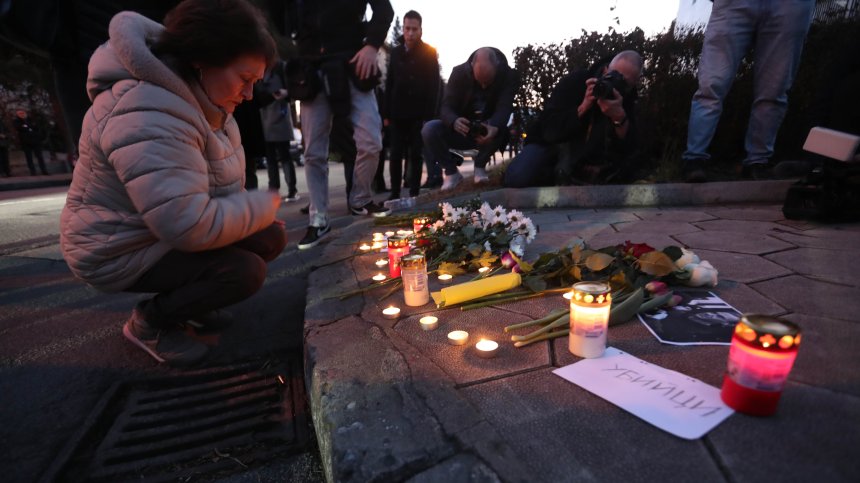 Бдението в памет на Навални: "Убиха го, за да покажат, че който се опълчи - това е неговата участ"