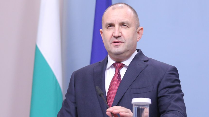 Радев: Корупцията застрашава националната сигурност, нужни са спешни мерки