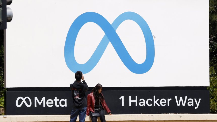 Модел с изкуствен интелект на Meta ще проверява работата на други подобни
